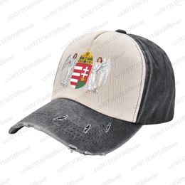 Berets Coat Of Arms Hungary Cowboy Hat Women Men Outdoor Baseball Cap Sport Adjustable Golf Hats