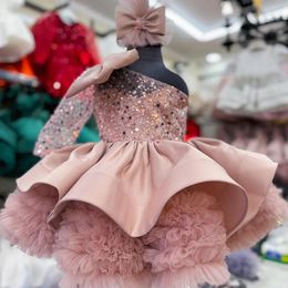 Girls Sequin Long sleeved Princess Dress Fashion Luxury One Shoulder Fluffy Dress Carnival Birthday Performance Dress 240521