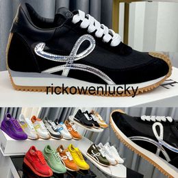 loeweshoes sneakers Womens Casual Shoes Flow Runner In Nylon And Suede Lace Up Sneakers With A Soft Upper Honey Rubber Waves Sole Top Cowhide Silver Reflectiv