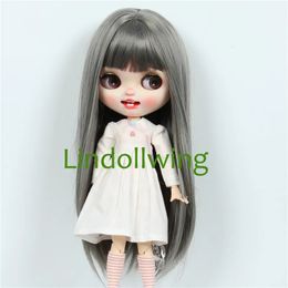 9-10 inch Blyth wig with long dark silver straight hair 240507