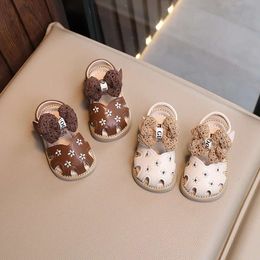 Girl's Summer Sandals 2024 New Baby Chic Hollow Princess Walking with Sweet Bow Kids Cute Elegant Embroidered Flat Shoes