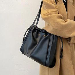 Shoulder Bags Vintage Women's Draw String Tote Bag Shopper For Women 2024 Soft Leather Woman Luxury Designer Female Handbags