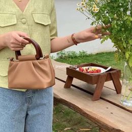 Fashion Wooden Handle Women Handbags Pleated Cloud For Soft PU Leather Shoulder Crossbody Bag Luxury Clutch 2024