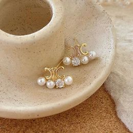 Arch Pearl Earrings Small and Exquisite French Style Earrings Small and High end Design Sense Luxury Sweet Earrings