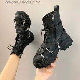 Boots Boots Womens Leather Designer Boots Womens Middle Heel Lace Top Black Gothic Shoes Sexy Chain Zipper High Quality Ankle Boots Botas Q240521