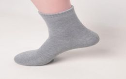 Fashion Mens Sport Sock Mens High Quality stylist Short Sock Cotton Blend Comfortable Teenagers Gray Socks Student Underwear One S4911849