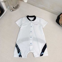 Top designer Baby bodysuit comfortable kids Cotton jumpsuits Size 66-90 CM children Single breasted short sleeved crawling suit Oct05