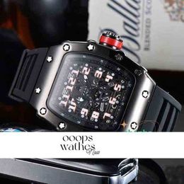 Designer Top Sport Sport Calendário de luxo de alta qualidade masculino casual feminina Momanes Mecânica de Silicone Watch Watch Watch N4AA