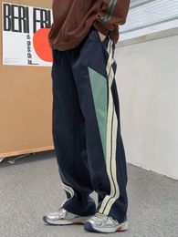 Design a strisce laterali di colore a contrasto Stampa pantaloni da streetwear pantaloni da streetwear maschi casual leggermente jogger per primavera autunno 240508