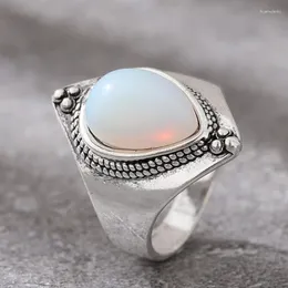 Cluster Rings Vintage Ethnic Style Imitation Opal Ring For Women Antique Silver Colour Moonstone Fine Jewellery Accessories Girls Gifts