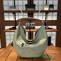 Totes Bag Woven Sardine Luxury BottegavVenet Bags Designer Capacity Handbag Buy Spring Summer New Green Tea Large SARDINE Handle Woven Handbag in Paris France M4JD