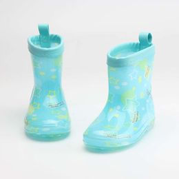 Four Seasons Shoes Lightweight Kids Rain Boots Outdoor High Quality Waterproof Rubber Non-Slip Lovely Cartoon Children Rainboots L2405 L2405