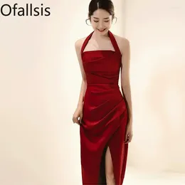 Party Dresses Ofallsis Hanging Neck Wine Red Toast Dress Bridal Temperament 2024 Summer French Celebrity Host Engagement Banquet