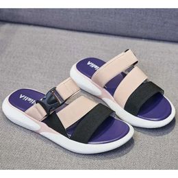 Women summer Designer sandy beach flat heel fashion platform open toes sandals Scuffs outdoors Non-slip lad 917