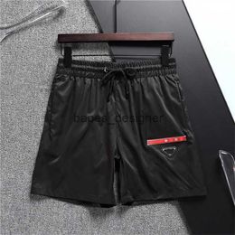 2023 Mens Designers Shorts Summer Men Beach Pants Casual Designer Short Sports Fashion Quick Drying Black and White Asian Size