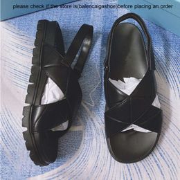 pradshoes Slippers Women Designer Sandals Criss Cross Sheepskin Sandal Fashion Platform Slides Triangle Metal Sneaker Retro Beach Loafers Open Toe Slingback Casu