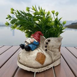 2024 Creative Decoration Flower Pot Dwarf Decoration Big Head Shoes Cute Elf Retro Flower Pot Pen Holder Resin Craft 240517