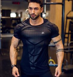 Compression Quick dry Tshirt Men Running Sport Skinny Short Tee Shirt Male Gym Fitness Bodybuilding Workout Black Tops Clothing7918274