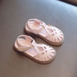 Children's Soft-soled Shoes Summer T-Strap Closed Toe Little Girls Princess Fashion Anti-Slip Korean Style Boys Beach Sandals