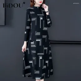 Casual Dresses Autumn Winter Stand Collar Printing Long Sleeve Vestidos Ladies Loose Vintage Add Velvet Warm Robe Oversized Dress Women