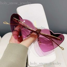 Luxury Sunglasses Designer Sunglasses For Woman New Frameless Cut Edge Love Sunglasses Internet Celebrity Instagram Same Street Photo Sunglasses 769