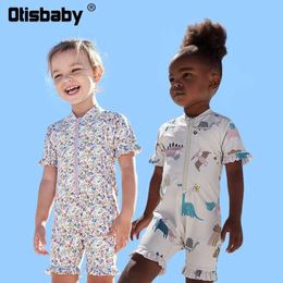 One-Pieces New childrens one-piece sports swimsuit for girls bathing suits childrens one-piece beach suits baby bathing suits childrens swimsuits d240521
