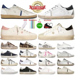 Designer Luxurys Mocas de sapatos casuais de ouro Itália Itália velha marca de calçados homens homens superestrela bola estrela de caça clássica tênis de tênis dourados esportes tamanho 12