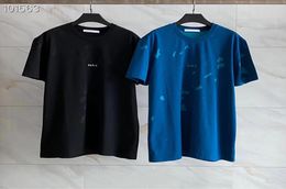 Popular logo new big holes logo printing short sleeve fashion with men and women with the same style Tshirt shirt2891193