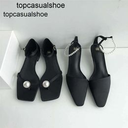 Toteme designer shoes toe pearl sandals niche 2023 clip Summer New for womens outerwear fashion square head cat heel bag heels for womens shoes