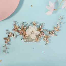 Hair Clips Gold Colour Flower Comb Clip Girls Handmade Alloy Pearl Hairpin Bridal Tiaras Wedding Accessory Crystal Jewellery