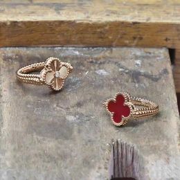 Famous designer Vanly rings for lovers New Four Leaf Red Ring Women 18k Rose Gold Flower with Original logo box Vanly