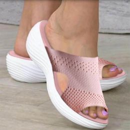 Casual Shoes Womens Outdoor Sandals Fashion Summer Wedges Platform Outer Wear Lightweight Flip-flops Slip On Beach Slippers