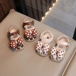 Girls' Summer Sandals 2024 New Baby Soft Sole Walking with Cute Polka Dot Bow Kids Sweet Princess Beach Shoes for Vacation