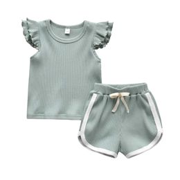 Clothing Sets Summer Toddler Baby Girls 2pcs Clothes Set Cute Flying Sleeve Round Neck T-shirt Top and Short Pants Kids Girls Casual Outfits Y240520Z4GW
