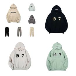 2023 Warm Designer Hoody Hooded Hoodies Mens Women High Quality Streetwear Pullover Sweatshirts Loose Jumper Tops Reflective Clothing Cotton 0 Neck Letter Size S-XL