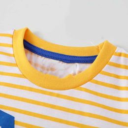 T-shirts Little maven 2024 Summer Striped Kids Clothes Baby Boys Childrens Clothing Excavator T-shirts Cotton Kids 2-7 years Y240521
