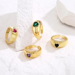 Cluster Rings HECHENG Heart Love Zircon Enamel Golden Open Ring For Women Girls Party Fashion Gift Jewelry Wholesale Accessories