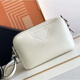 2024 New fashion bags New popular top designer fashion Lady famous casual handbag, fast camera small women's shoulder bag, messenger crossbody bag