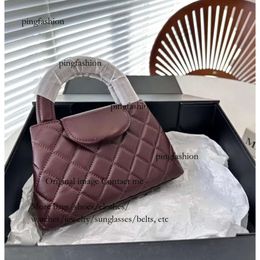 Women Big Brand Handbag With Chain Fashion High Quality Crossbody Bag 23Ss Small And Portable Christmas Present Ping