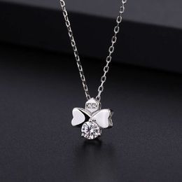 Pendant Necklaces Difeng s999 Sterling Silver Clover Necklace womens Korean version lucky grass Zircon Pendant collarbone chain light luxury net red accessories