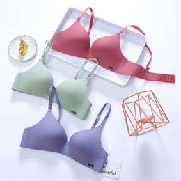 Simple One-piece Light And Bra Comfortable Seamless Small Chest Gathered No Steel Ring Women's Underwear Thin Cup