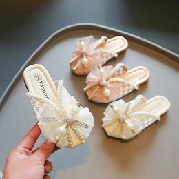 Girls Lace Mesh Peep Top Summer Fashion Children's Soft Sole Simple Pearl Bow Covered toes Princess Shoes for Vacation 240521