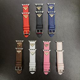 Luxury Watch Band Leather Watchstrap för AppleWatch IWatch 9 8 7 6 5 4 SE Flower Strap Designer Watchband