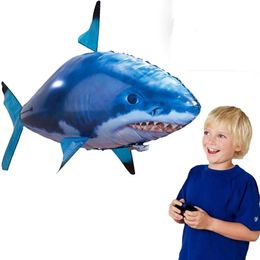 Remote Control Shark Toys Air Swimming RC Animal Radio Fly Fishing Balloons Clown Fish Animals Interactive Toy Gifts 240506