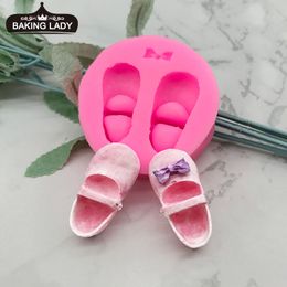 3D Cute Baby Shoes Bow Silicone Cake Moulds Gum Paste Chocolate Clay Candy Mould Fondant Cake Decorating Tools