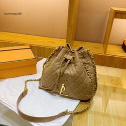 Top Designer Handbags Fashion Women's Large Capacity Tote Bag Single Chain Strip Single Shoulder Oblique Bucket Bag Multi-functional Shopping Bag 7Q7B