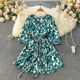 Casual Dresses 2024 Spring And Summer Style Small Fresh Bubble Sleeve Pretty Ruffle Edge Short Waist Band Broken Flower Dress