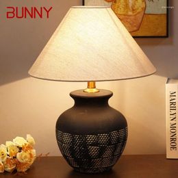 Table Lamps Nordic Ceramic Lamp Modern Art Living Room Bedroom Study Villa LED Originality Desk Light