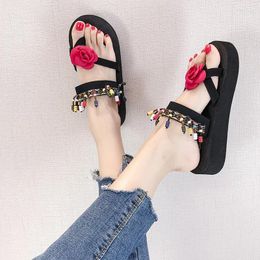 Slippers Summer Women Sandals Soft Comfortable Wedge Shoes Ladies Roman Flat Pearl Clip Toe String Bead Slides