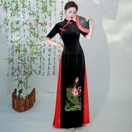 Ethnic Clothing 2024 Chinese Vintage Dress Improved Cheongsam Flower Embroidery Evening Folk Velvet Qipao Banquet Party Vestido